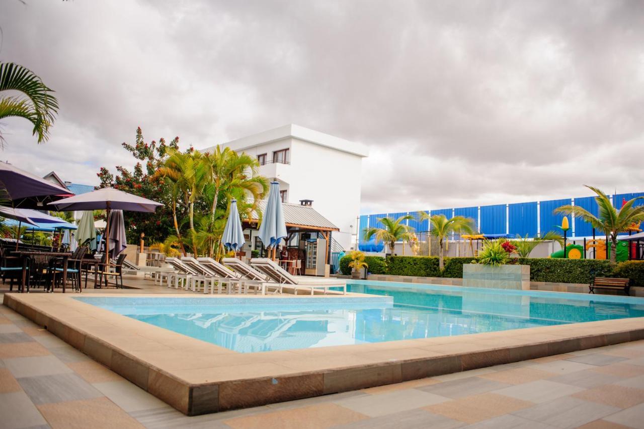 Sky blue hôtel&espace Alasora Exterior foto